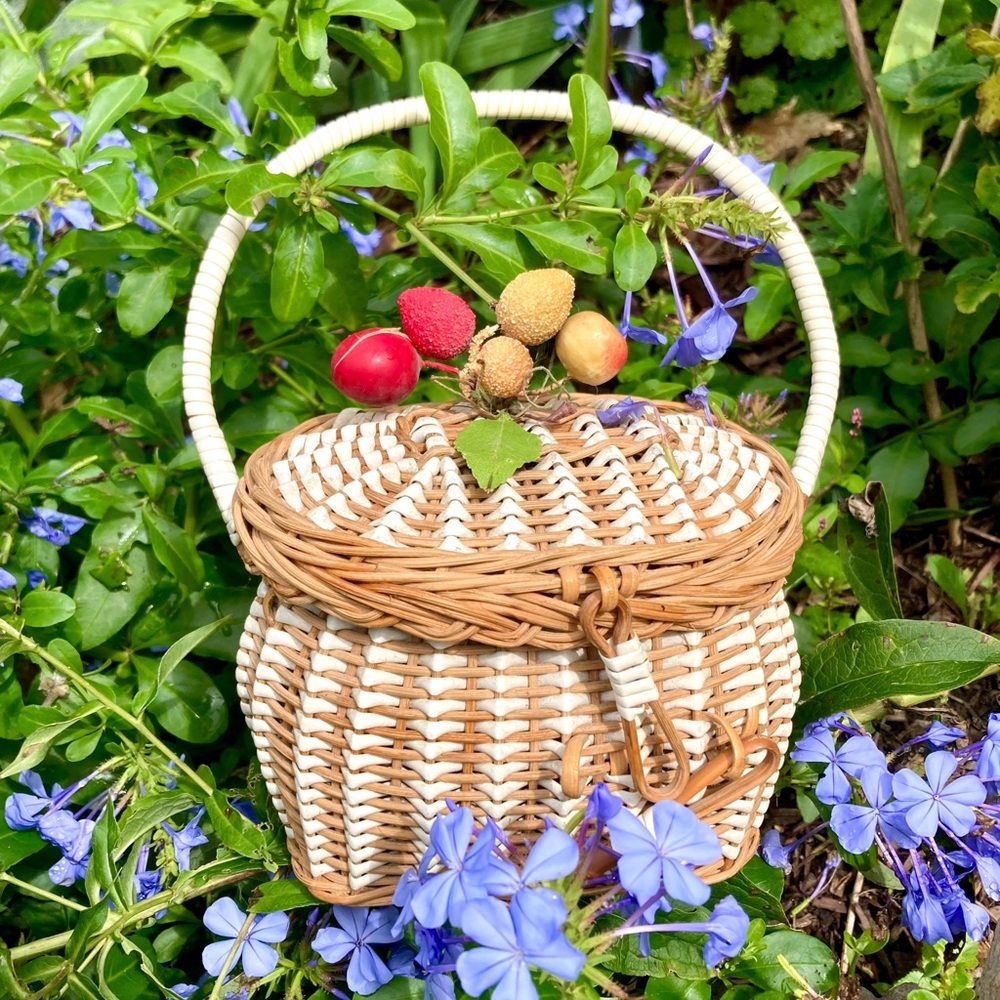 Vintage 1940’s Straw Purse